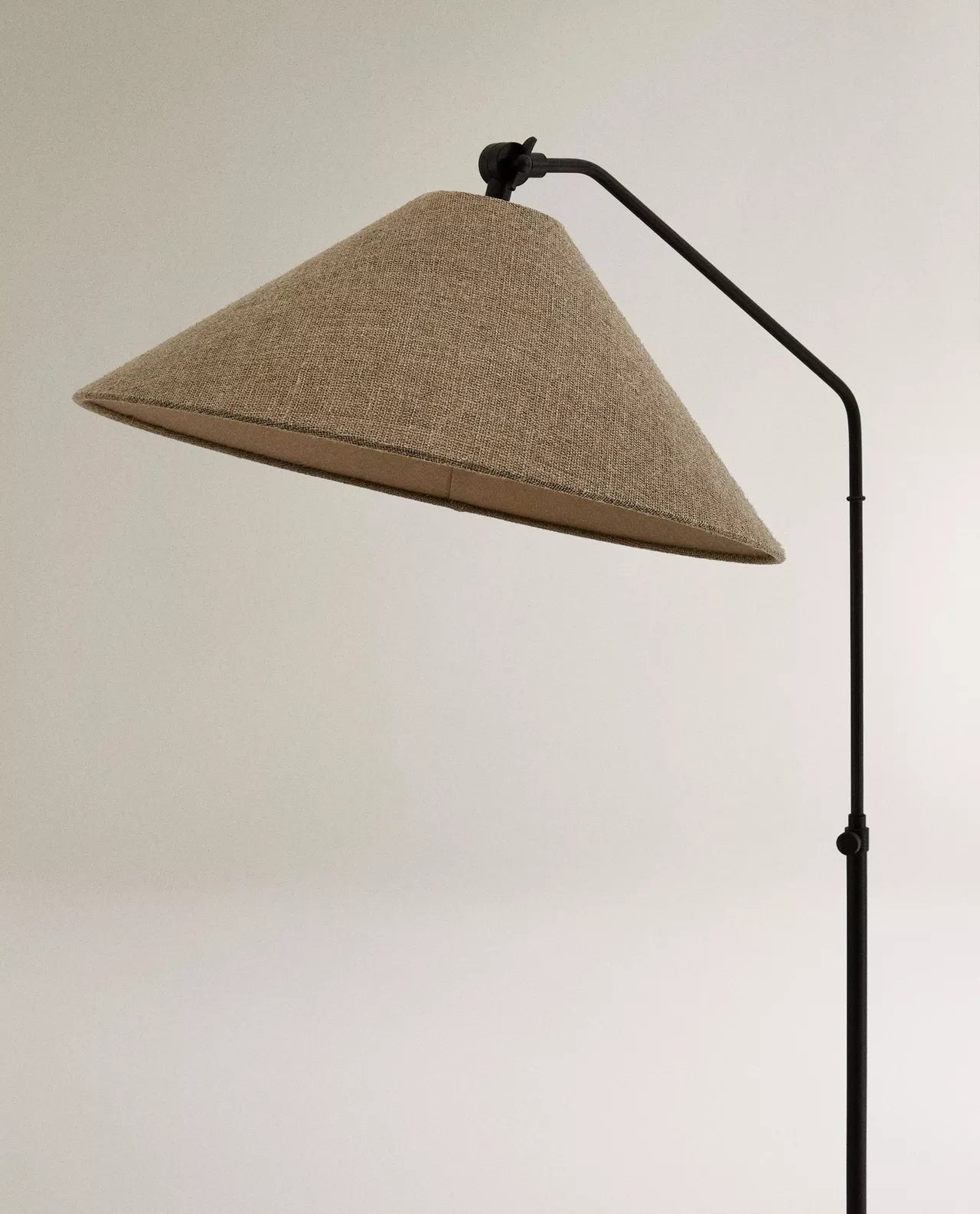 Metal floor lamp