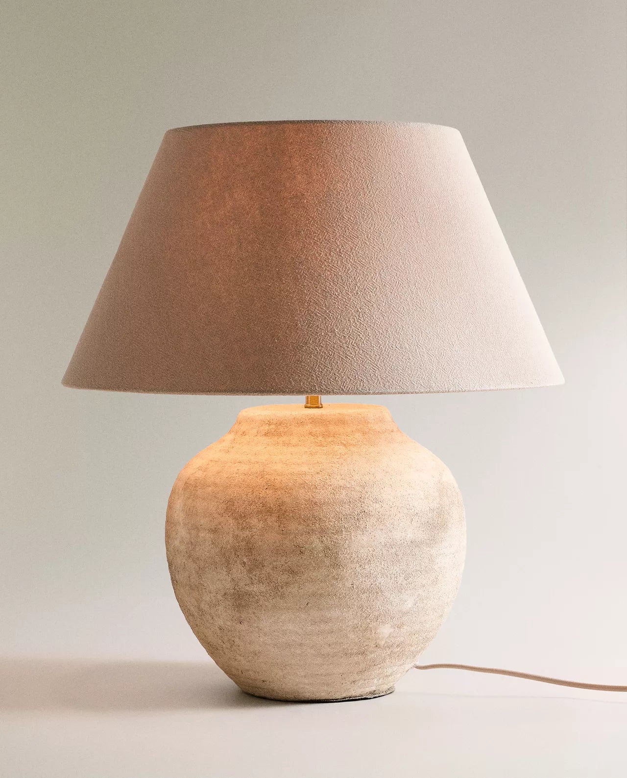 Ceramic lamp